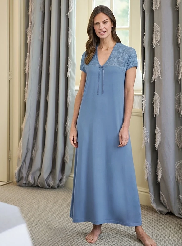 Bambus-Nachtkleid mit Komfortstretchess